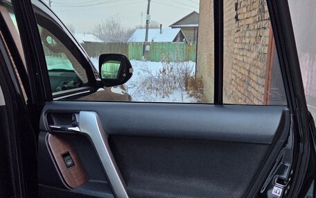 Toyota Land Cruiser Prado 150 рестайлинг 2, 2016 год, 3 950 000 рублей, 16 фотография