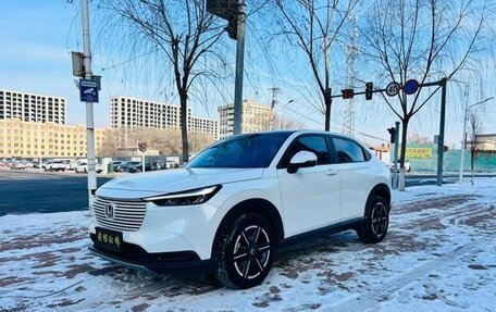 Honda Vezel, 2022 год, 1 740 000 рублей, 1 фотография