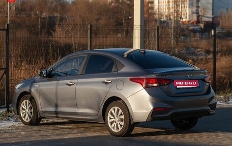 Hyundai Solaris II рестайлинг, 2018 год, 1 195 000 рублей, 8 фотография