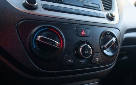 Hyundai Solaris II рестайлинг, 2018 год, 1 195 000 рублей, 29 фотография