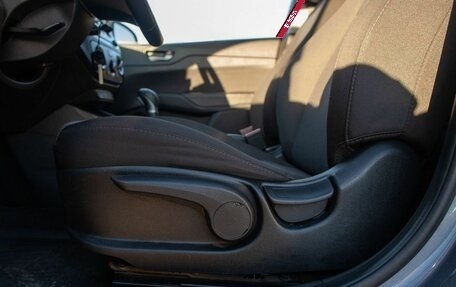 Hyundai Solaris II рестайлинг, 2018 год, 1 195 000 рублей, 33 фотография