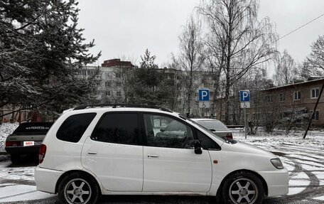 Toyota Corolla Spacio II, 2000 год, 350 000 рублей, 3 фотография