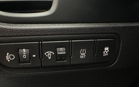 KIA Rio IV, 2019 год, 1 700 000 рублей, 10 фотография