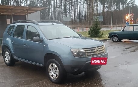 Renault Duster I рестайлинг, 2014 год, 800 000 рублей, 2 фотография