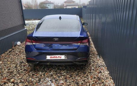 Hyundai Elantra, 2021 год, 1 000 000 рублей, 1 фотография