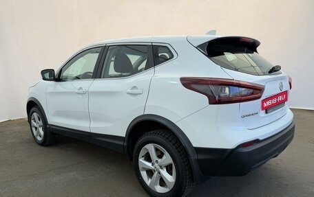 Nissan Qashqai, 2021 год, 2 350 000 рублей, 2 фотография