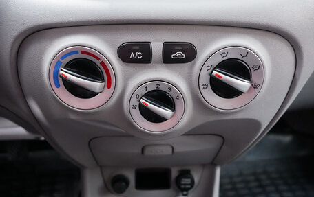 Hyundai Verna II, 2007 год, 430 000 рублей, 17 фотография