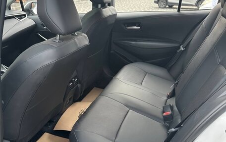 Toyota Corolla, 2025 год, 3 300 000 рублей, 10 фотография