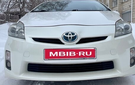 Toyota Prius, 2010 год, 1 115 000 рублей, 2 фотография