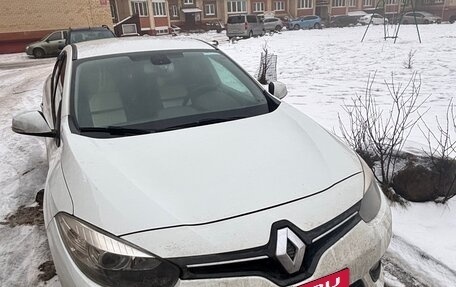 Renault Fluence I, 2015 год, 950 000 рублей, 2 фотография