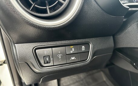 KIA K3, 2018 год, 2 200 000 рублей, 13 фотография