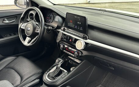 KIA K3, 2018 год, 2 200 000 рублей, 23 фотография