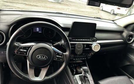 KIA K3, 2018 год, 2 200 000 рублей, 28 фотография