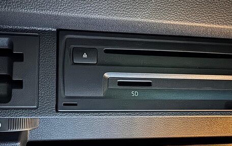 Volkswagen Tiguan II, 2018 год, 2 200 000 рублей, 10 фотография