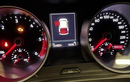 Volkswagen Tiguan II, 2018 год, 2 200 000 рублей, 5 фотография