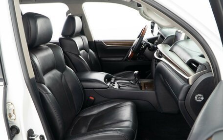 Lexus LX III, 2016 год, 5 819 077 рублей, 8 фотография