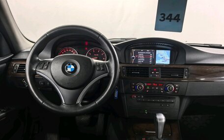 BMW 3 серия, 2011 год, 910 000 рублей, 11 фотография