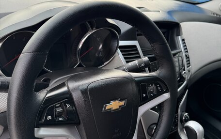 Chevrolet Cruze II, 2011 год, 675 000 рублей, 15 фотография