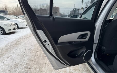 Chevrolet Cruze II, 2011 год, 675 000 рублей, 18 фотография