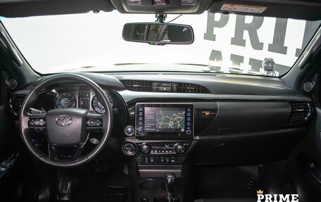 Toyota Hilux VIII, 2021 год, 4 599 000 рублей, 17 фотография