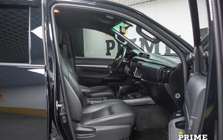 Toyota Hilux VIII, 2021 год, 4 599 000 рублей, 25 фотография