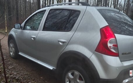 Renault Sandero I, 2013 год, 600 000 рублей, 3 фотография