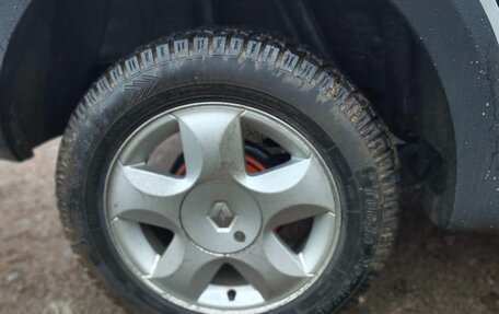 Renault Sandero I, 2013 год, 600 000 рублей, 5 фотография