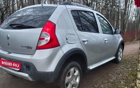 Renault Sandero I, 2013 год, 600 000 рублей, 4 фотография