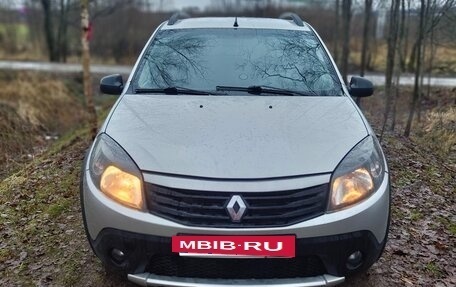 Renault Sandero I, 2013 год, 600 000 рублей, 18 фотография