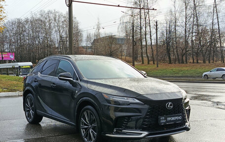 Lexus RX IV рестайлинг, 2023 год, 8 860 000 рублей, 3 фотография