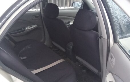 Nissan Sunny N16, 2001 год, 320 000 рублей, 9 фотография