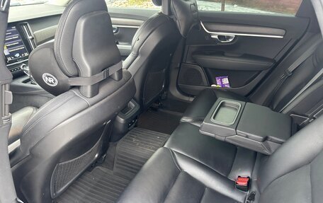 Volvo V90 Cross Country I рестайлинг, 2017 год, 2 720 000 рублей, 10 фотография