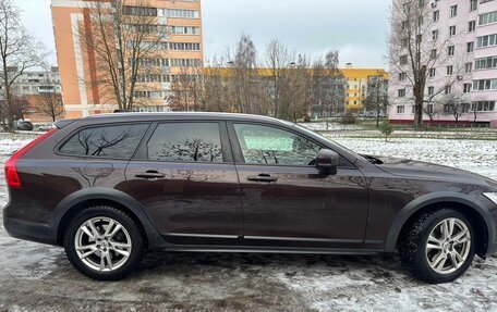 Volvo V90 Cross Country I рестайлинг, 2017 год, 2 720 000 рублей, 3 фотография