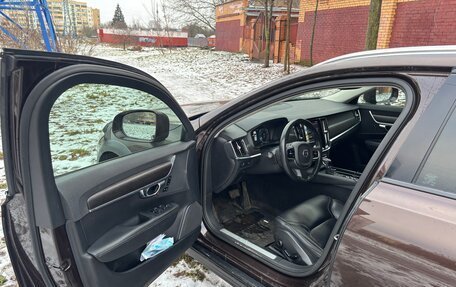 Volvo V90 Cross Country I рестайлинг, 2017 год, 2 720 000 рублей, 7 фотография