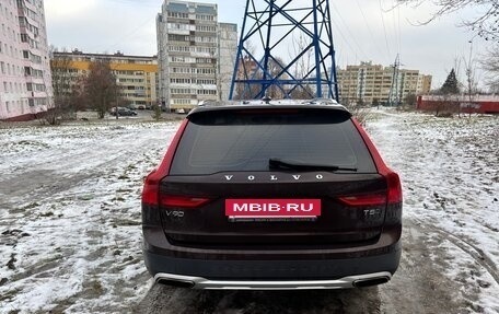 Volvo V90 Cross Country I рестайлинг, 2017 год, 2 720 000 рублей, 5 фотография