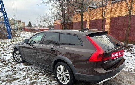 Volvo V90 Cross Country I рестайлинг, 2017 год, 2 720 000 рублей, 6 фотография