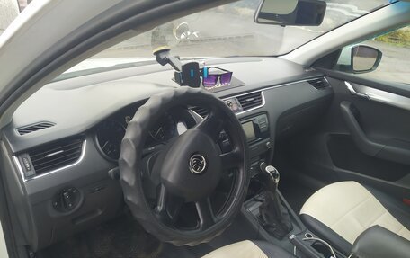 Skoda Octavia, 2015 год, 700 000 рублей, 10 фотография