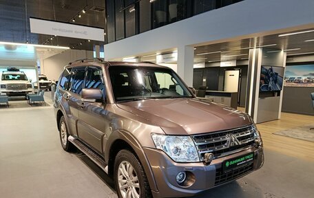 Mitsubishi Pajero IV, 2012 год, 1 860 000 рублей, 3 фотография