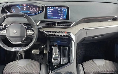 Peugeot 3008 II, 2022 год, 1 750 000 рублей, 6 фотография