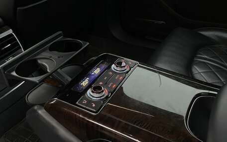 Audi A8, 2016 год, 2 200 000 рублей, 8 фотография