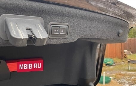 Audi A8, 2016 год, 2 200 000 рублей, 15 фотография