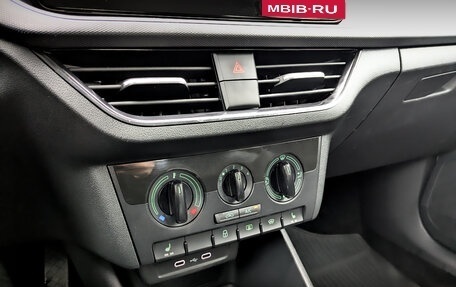 Skoda Rapid II, 2021 год, 1 035 000 рублей, 25 фотография