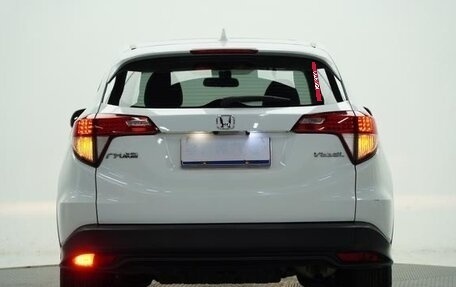 Honda Vezel, 2022 год, 1 290 000 рублей, 5 фотография