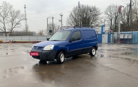 Peugeot Partner II рестайлинг 2, 2010 год, 450 000 рублей, 1 фотография