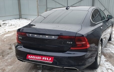 Volvo S90 II рестайлинг, 2019 год, 3 200 000 рублей, 6 фотография