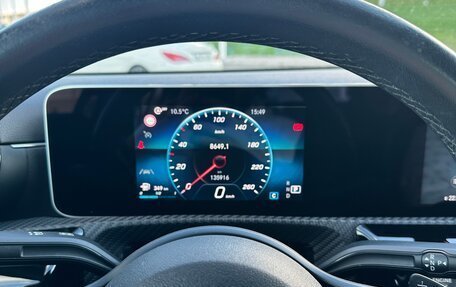 Mercedes-Benz A-Класс, 2019 год, 2 700 000 рублей, 12 фотография