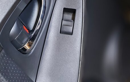 Toyota RAV4, 2010 год, 1 800 000 рублей, 10 фотография