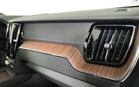 Volvo XC60 II, 2025 год, 6 700 000 рублей, 21 фотография