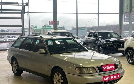 Audi A6, 1996 год, 319 000 рублей, 2 фотография