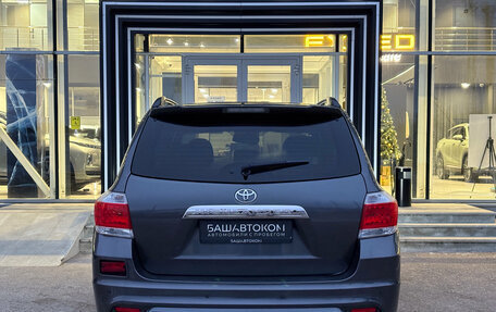 Toyota Highlander III, 2012 год, 1 750 000 рублей, 6 фотография